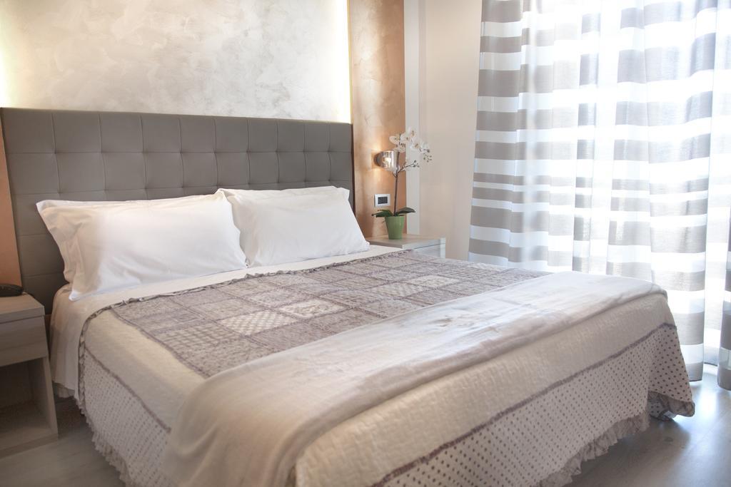 Hotel Gabbiano Rimini Esterno foto